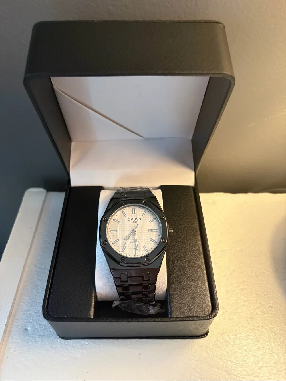 ORUSS 1853 Black Metal Bracelet Watch with White Dial